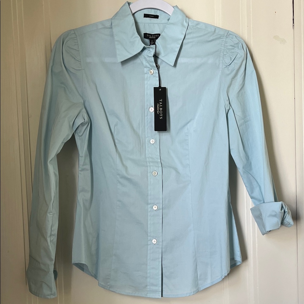 Vintage Talbots Light Blue Button-Up Dress Shirt Size 2 Long Sleeve Stretch NWT